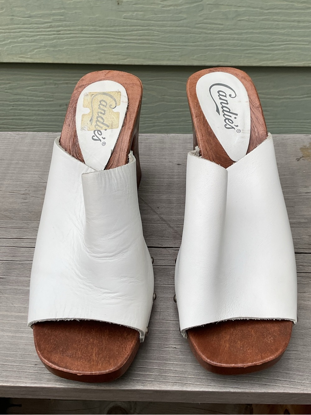 Vintage Candie's White Leather Open-Toe Slide Mules with Wood-Tone Sole